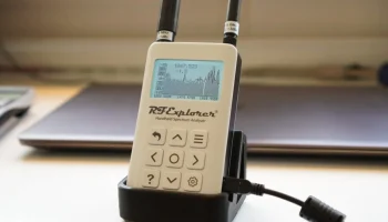 Настольный держатель для RF-Explorer Slim