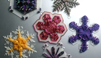 Украшения из снежинок Bentely 1