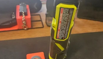 Gridfinity 1x1 Ryobi USB Фонарик Хозяин 2