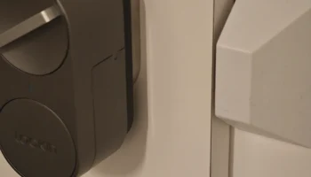Магнитный держатель/удлинитель китайского умного дверного...