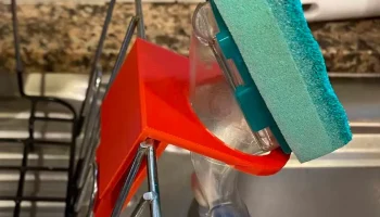 Dishwand на держателе для посуды
