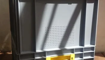 Герметизация отверстий для захвата евроконтейнера Bauhaus... Герметизация отверстий для захвата евроконтейнера Bauhaus...