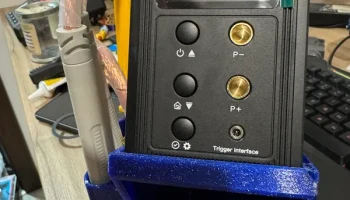Угловая подставка для аппарата точечной сварки AWithZ P60F 3