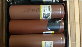 Повербанк 4x18650 1