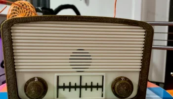 Theremin Vintage Radio Case Remix 2