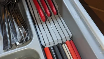 Легкий держатель ножей для отделения для столовых приборов 2