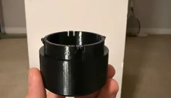 Маленький контейнер Snap Twist 3