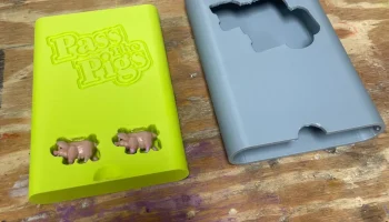 Футляр Pass the Pigs 2