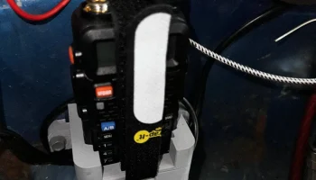 Подставка для радио Baofeng UV-5R, монтируемая с возможн... 7