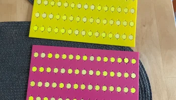 Витрина Flippity210 Flip-Dot 3