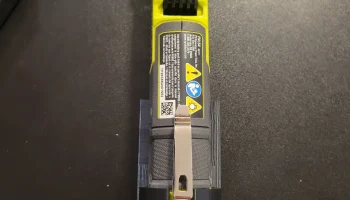 Холдер фонаря Ryobi 1
