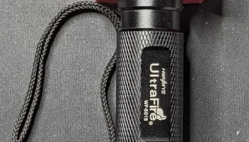 Фонарный держатель UltraFire WF-501B с креплением на сте...