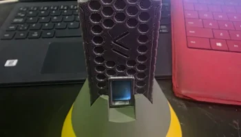 Подставка для зарядки чехла для трекера heltec
