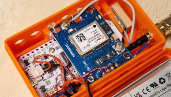 Meshtastic HeltecV3 housing with battery and GPS 5