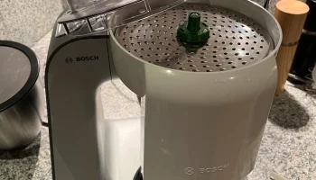 Запчасть сцепления кухонного комбайна Bosch MUM 1