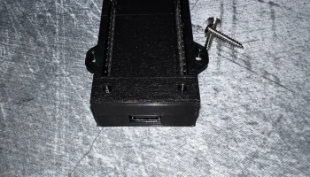 Чехол для настенного монтажа ESP32 3