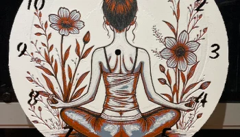 Настенные часы Hueforge Yoga 1