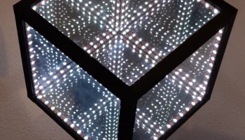 Свет HyperCube 1