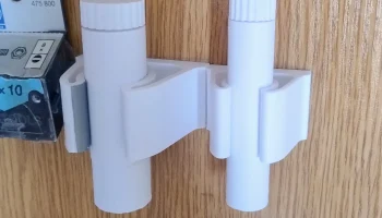 Магнитный держатель контейнера. Учтите сделать подъемник ... 1