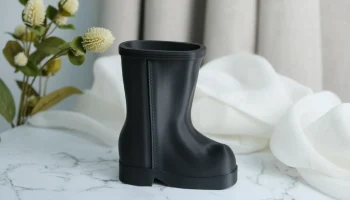 Boot Vase 1