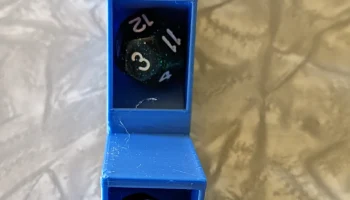 Свернутая шестигранная коробка для игральных костей без п... 3