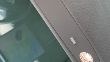 Внутренняя часть крышки датчика Tesla Model 3 Внутренняя... 3