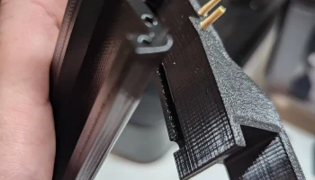 Ender 3 V3 SE Зажим для светодиодной ленты с направляюще... 2