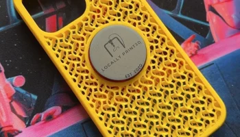 Чехол с выдвижной розеткой для iPhone 14 Pro Max 1