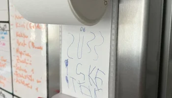 Список покупок/список продуктов на холодильнике (с круглы...