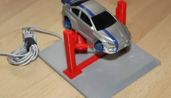 Dr!ft Hebeb&uuml;hne f&uuml;r Magnet-Micro USB Kabel 1:43 3