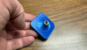 Адаптер Wyze Magnet к штативу 1