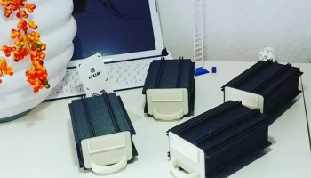 Штабелируемый ящик для хранения с магнитом......
