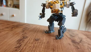 Мех Bruiser M2 Hiefram HAWKEN 3
