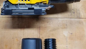 Строгальный станок DeWalt с переходником WetDryVac на DW... Строгальный станок DeWalt с переходником WetDryVac на DW...