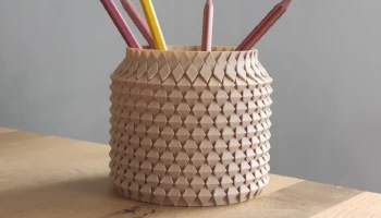 Pen holder
