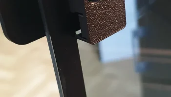 Магнитный замок в ручке передней панели для BambuLab X1C 4