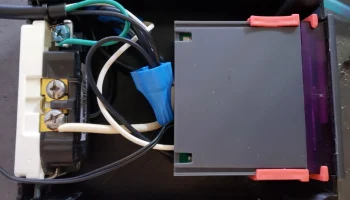 Корпус STC-1000 2