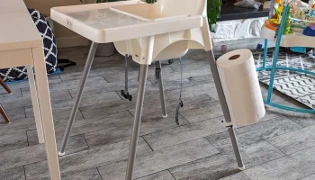 Держатель для бумажных полотенец на стульчике (Кухонный ... 1