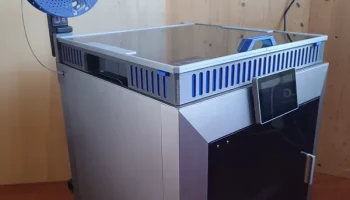 Подставка для держателя катушки Qidi Plus4 2