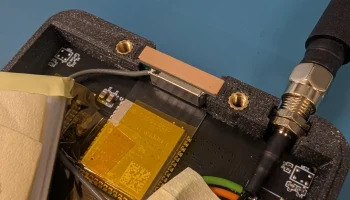 Тонкий корпус Lilygo T-DECK, более широкая антенна ATGM33...