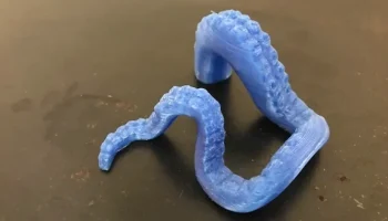 Подставка для телефона Octopus с карманами для магнитов.....