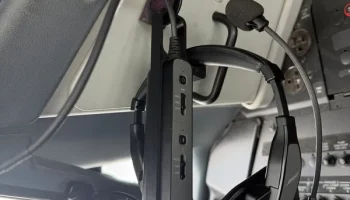 Держатель для авиационной гарнитуры Bose Proflight 2 3