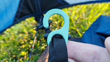 Fj&auml;llr&auml;ven Abisko Lite 1 - внутренний крючок для палатки