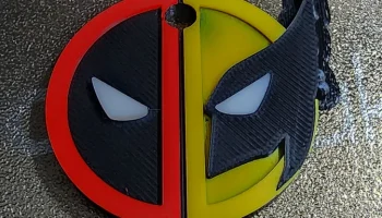 Брелок с логотипом Deadpool 3 с улучшенной раскраской + р...