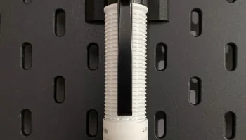 Магнитный мини-держатель Skadis Olight Warrior......... 1