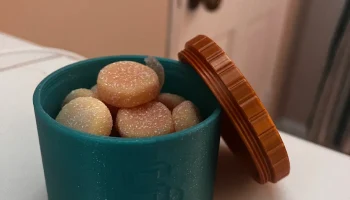 Контейнер для банок
