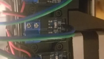 Корпус с защелкой для MOSFET-контроллера - крепление M3 7