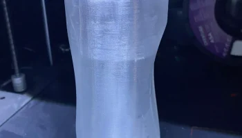 Водонепроницаемая бутылка, полностью напечатанная на 3D-п... 3