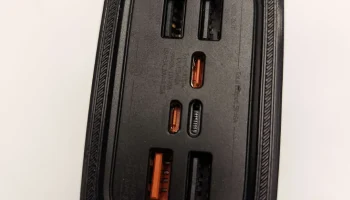 Чехол Baseus Power Bank на 30 000 мАч из ТПУ 1