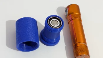 2-размерный батарейный отсек для Astrolux HL-02